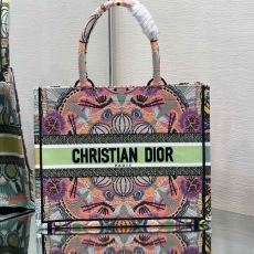 Christian Dior Shopping Bags